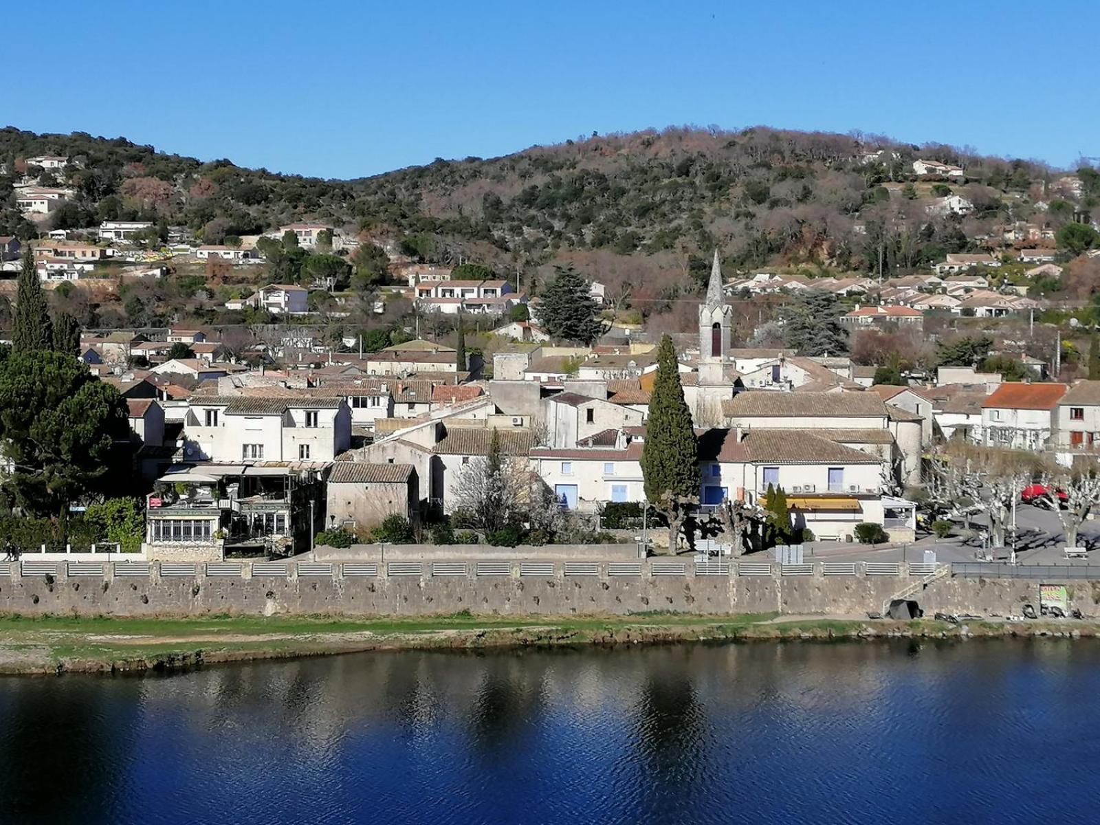 Superbe Appartement Dans Residence Avec Piscine Saint-Martin-dʼArdèche Eksteriør bilde